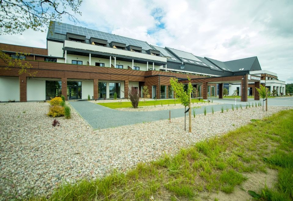 هتل نچرال فی فی